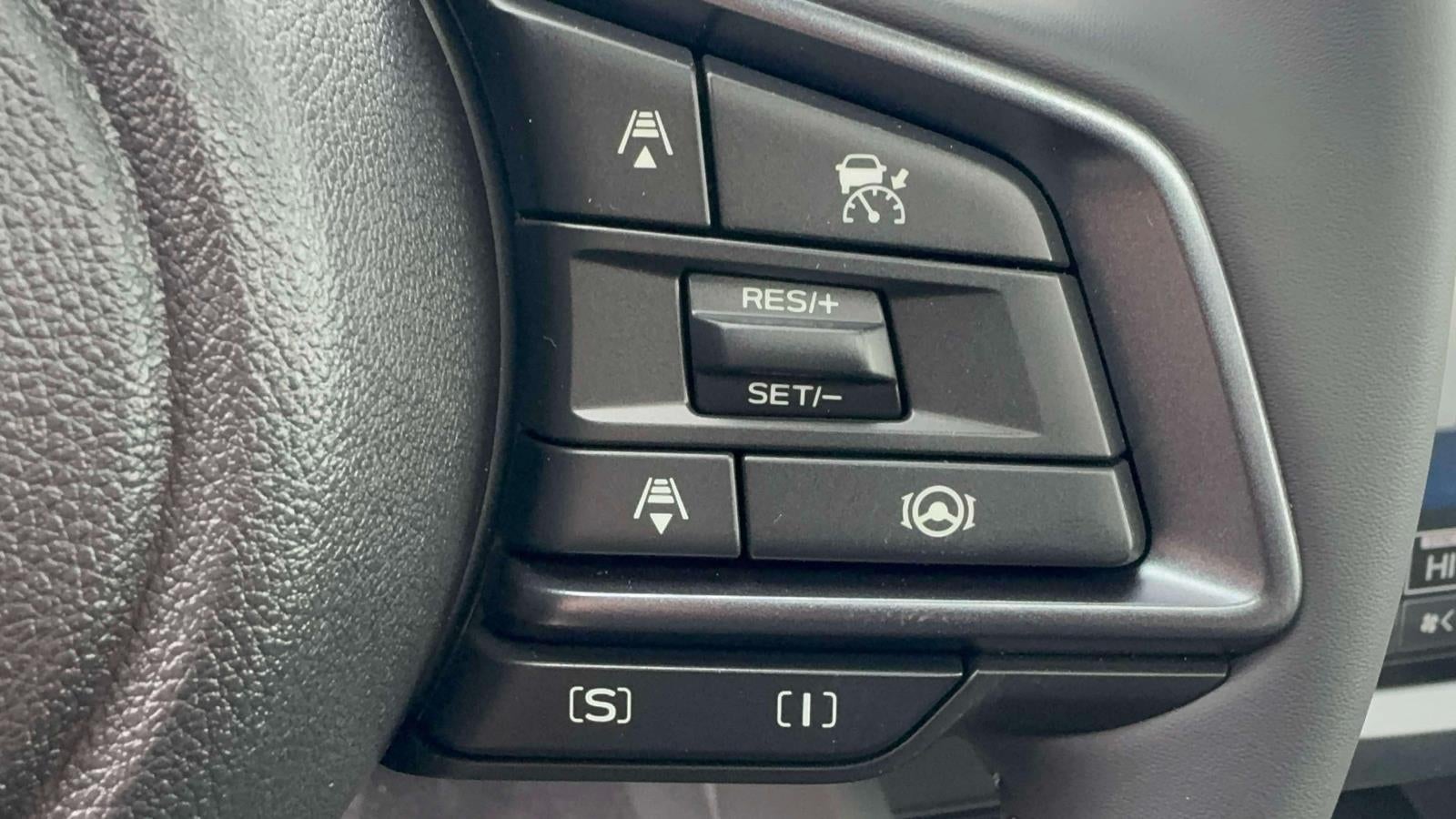 2025 Subaru FORESTER Limited Hybrid