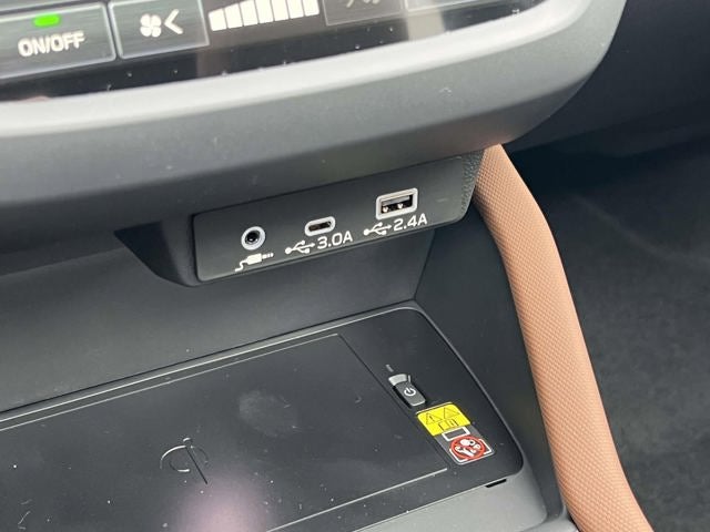 2025 Subaru FORESTER Touring Hybrid