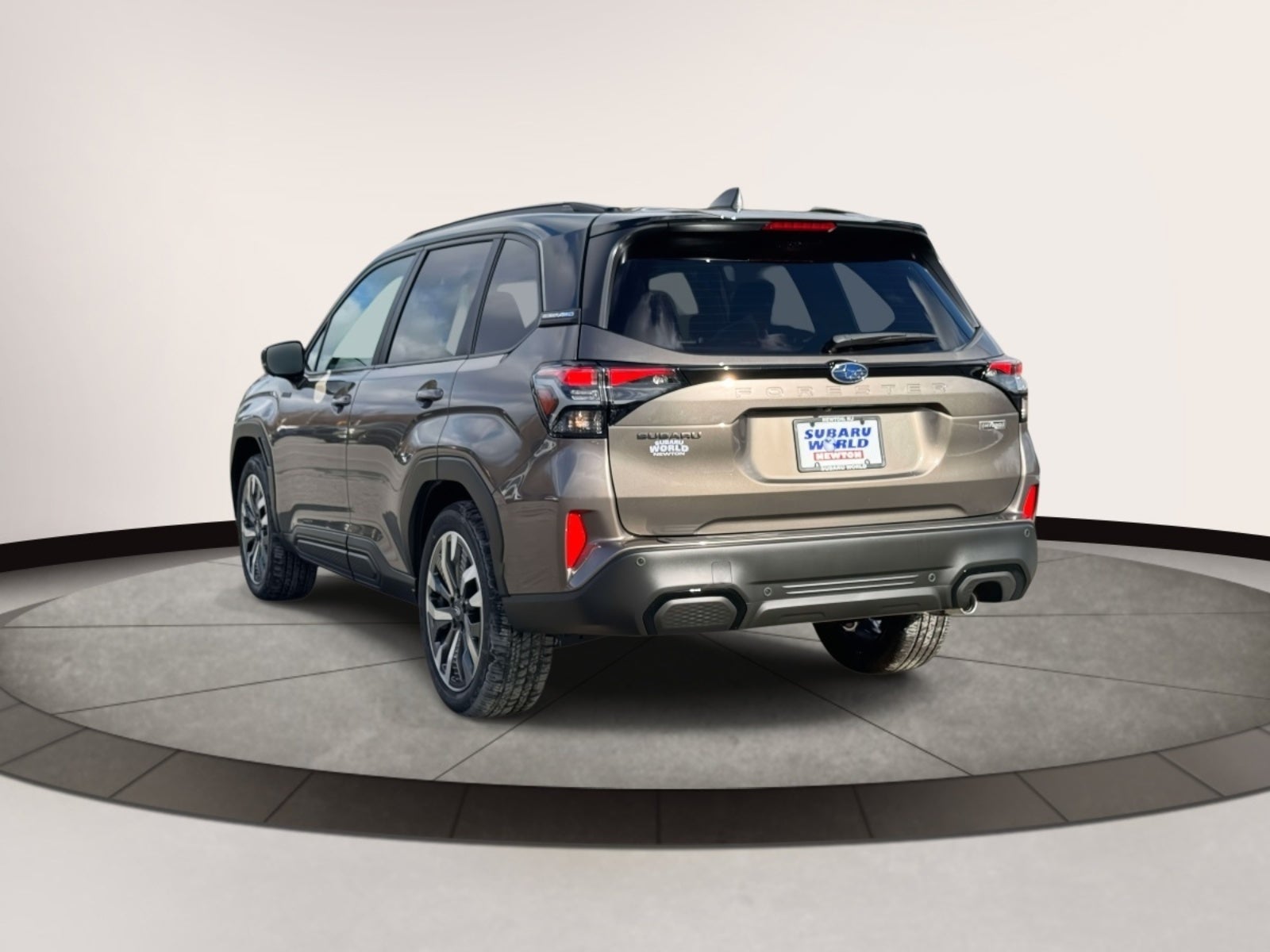 2025 Subaru FORESTER Touring Hybrid