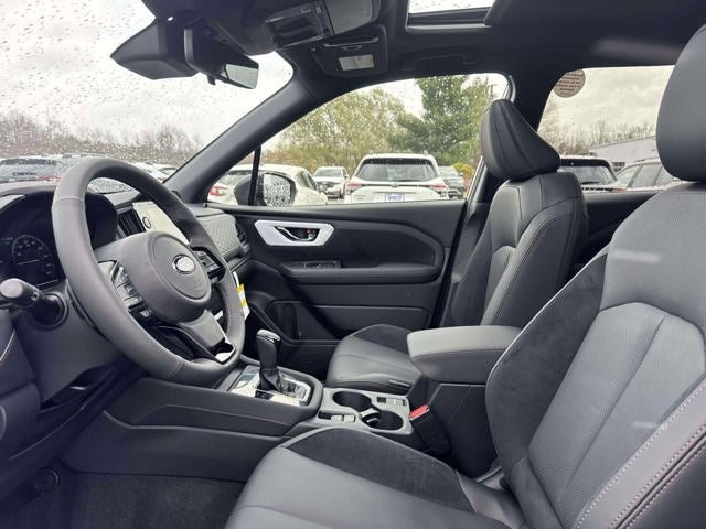 2025 Subaru FORESTER Touring Hybrid