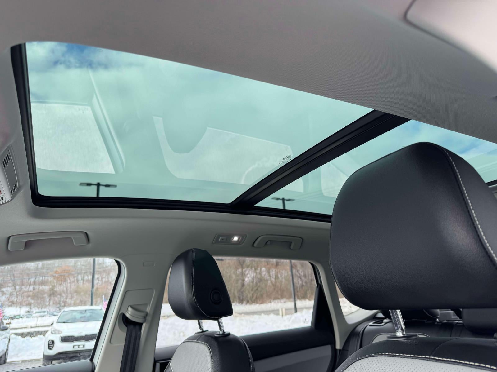 2023 Volkswagen Taos 1.5T SEL