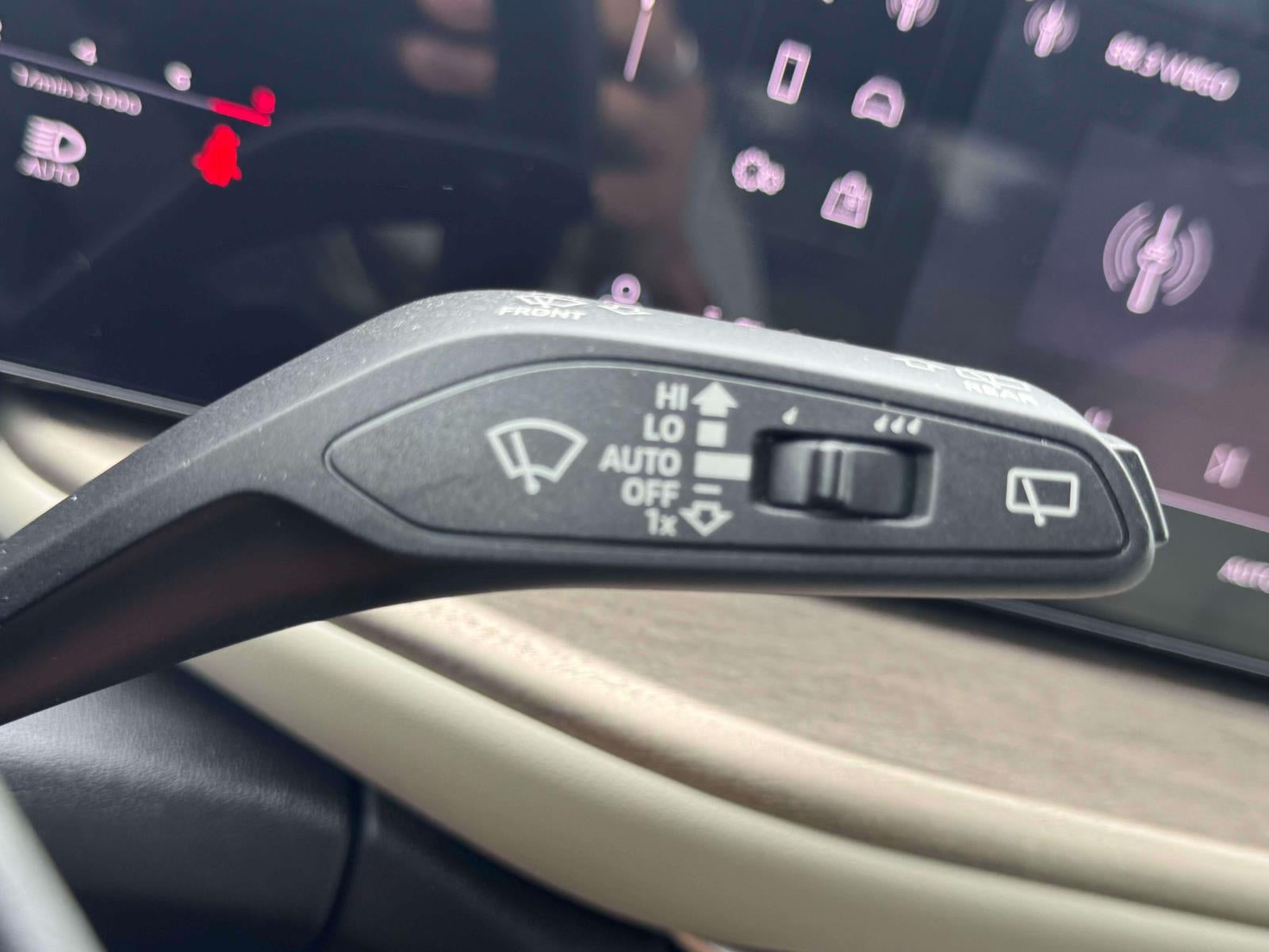 2025 Audi Q5 Premium