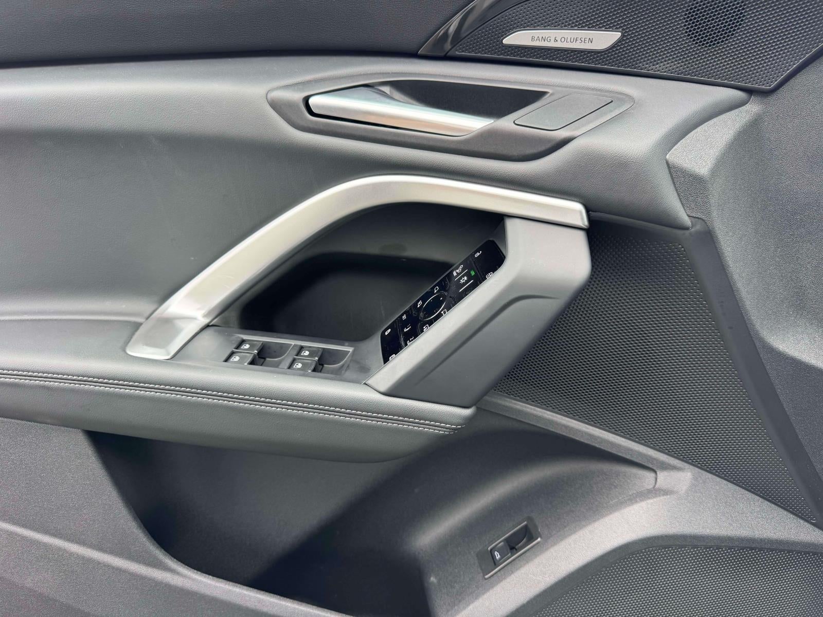 2025 Audi Q5 2.0T Premium Plus