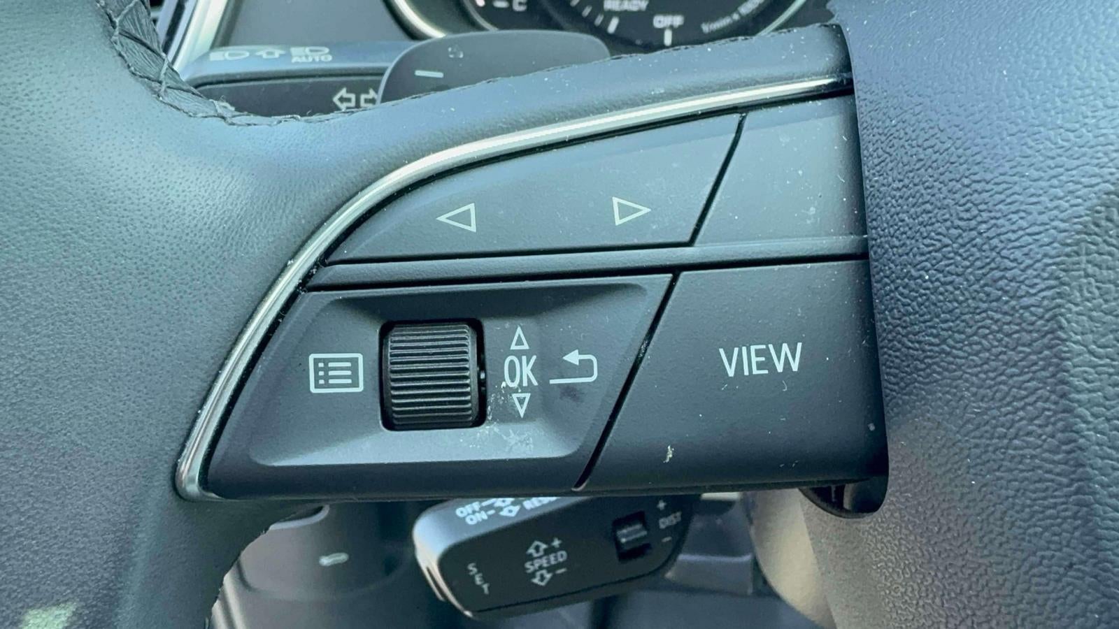 2024 Audi Q5 40 Premium