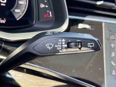 2023 Audi Q7 45 Premium