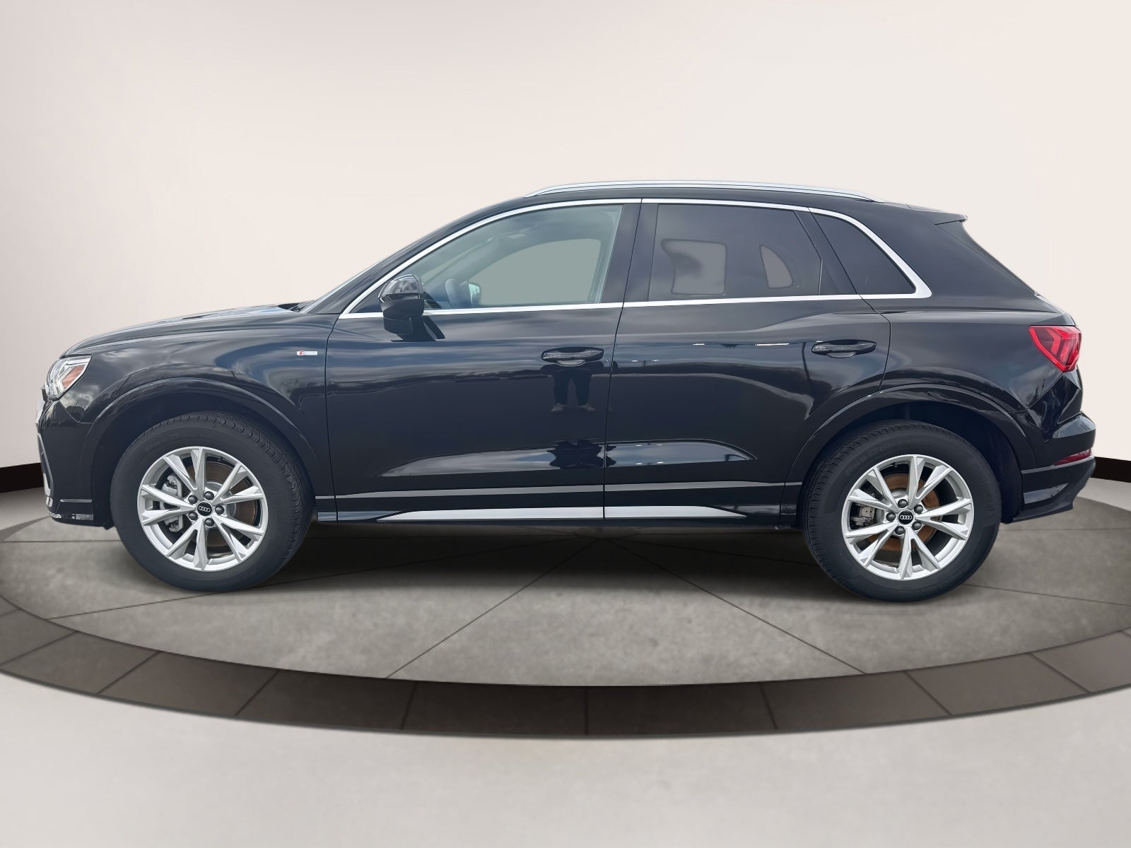 2025 Audi Q3 S line Premium 45 TFSI quattro