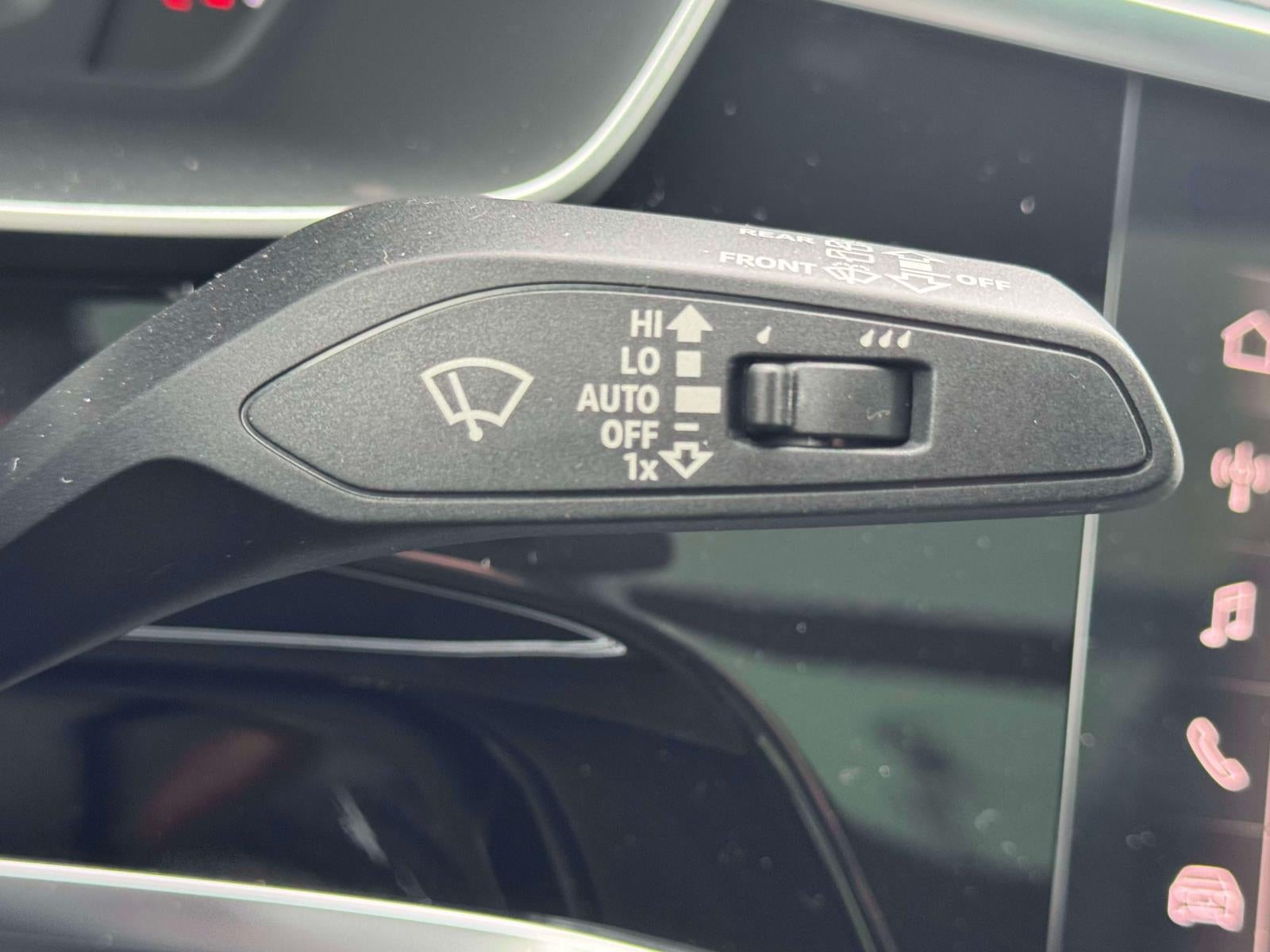 2025 Audi Q3 Premium