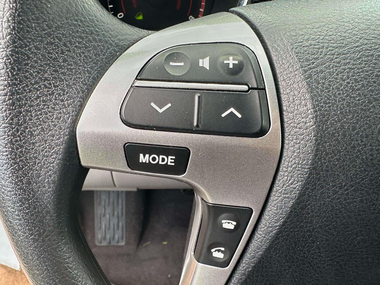 2013 Toyota Highlander 4WD 4dr V6 (Natl)
