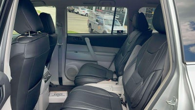 2013 Toyota Highlander 4WD 4dr V6 (Natl)