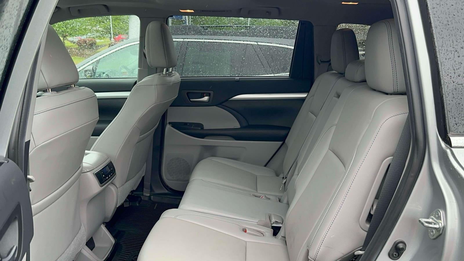 2019 Toyota Highlander XLE V6 AWD (Natl)