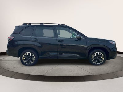 2025 Subaru Forester Premium AWD