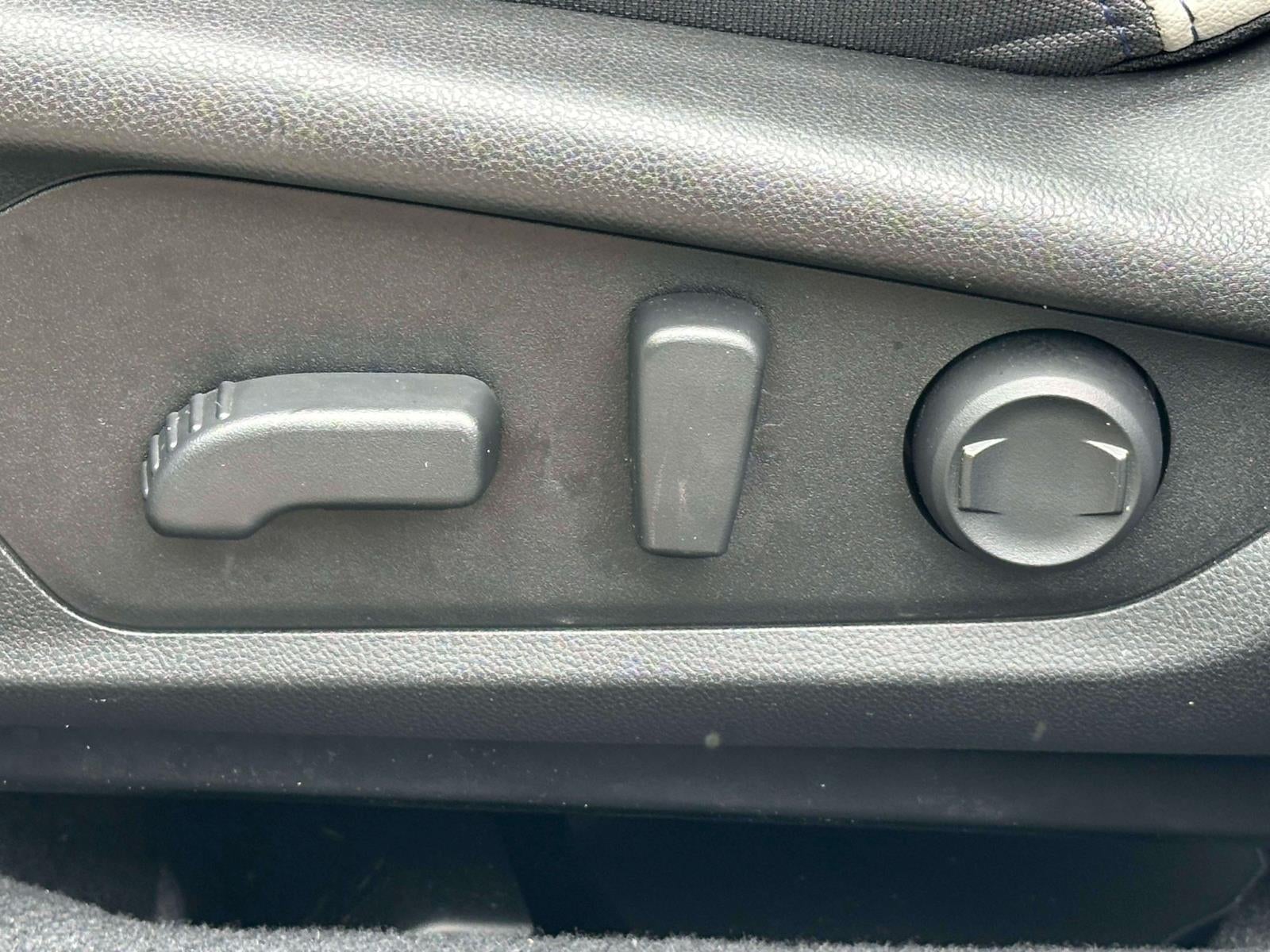 2025 Subaru Forester Limited Hybrid AWD