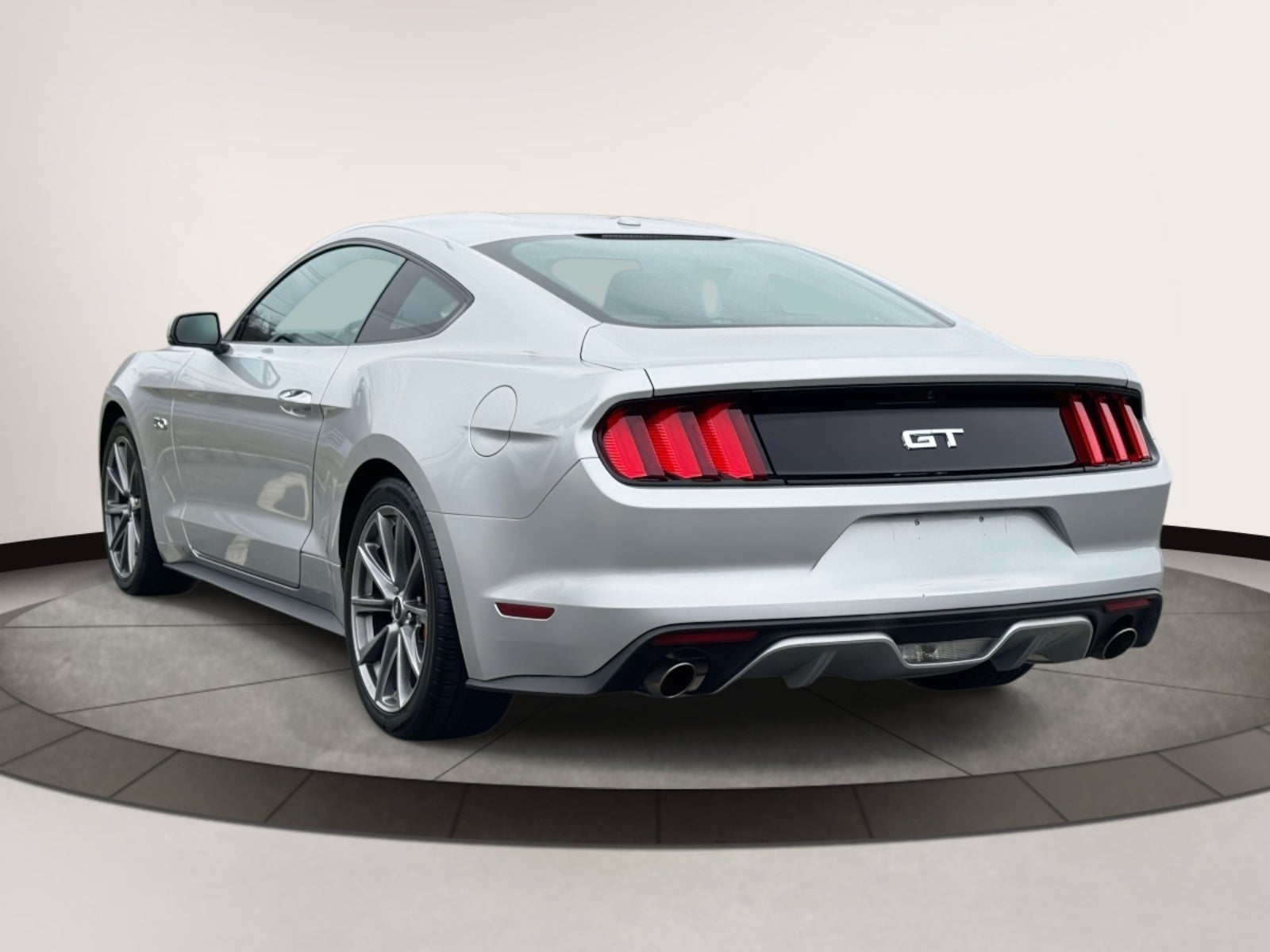2015 Ford Mustang 2dr Fastback GT
