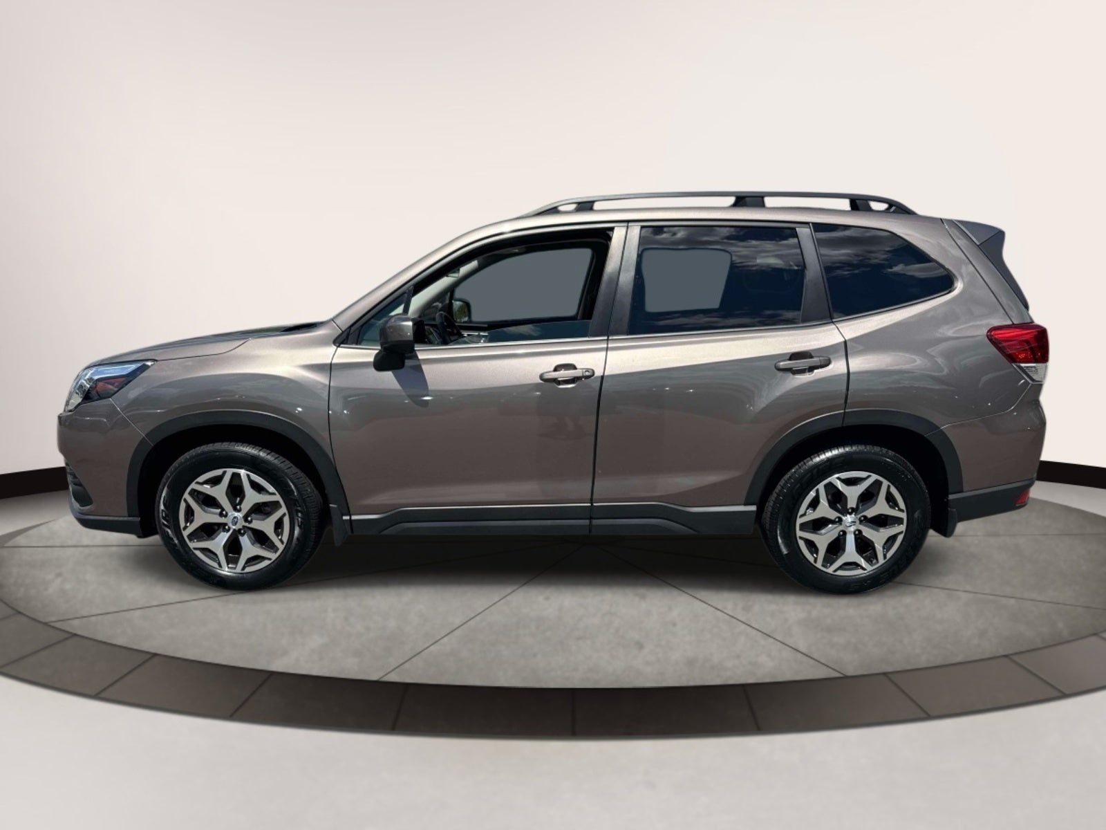 2023 Subaru Forester Premium CVT