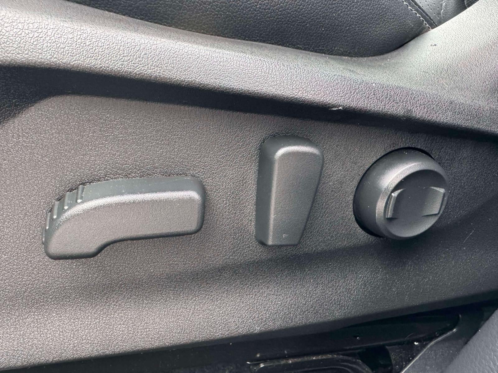 2023 Subaru Forester Limited CVT