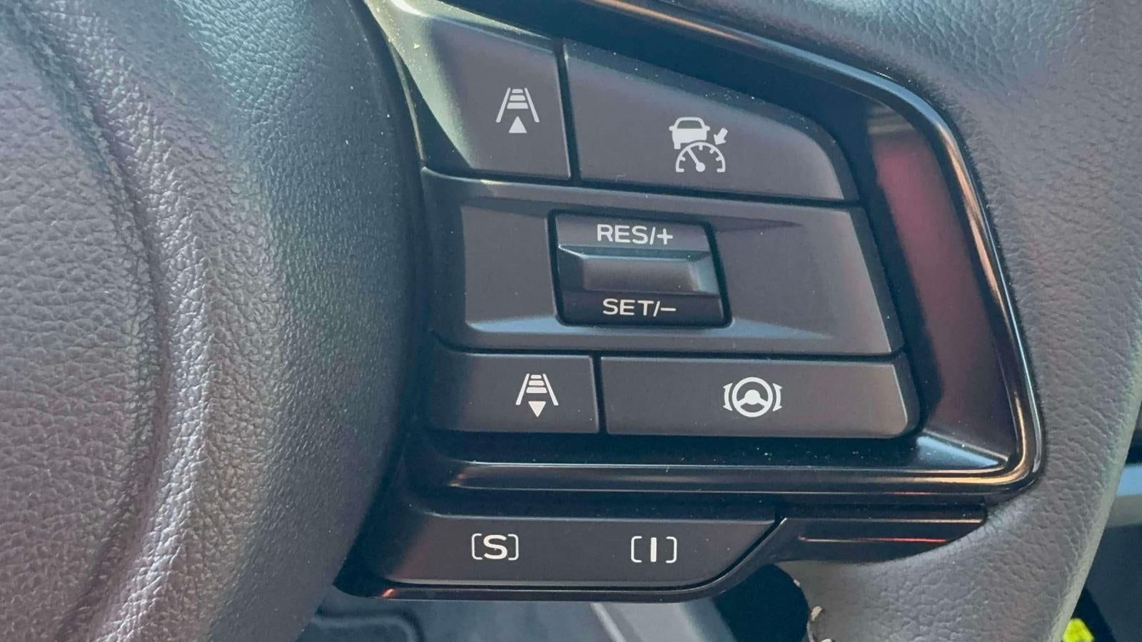 2025 Subaru Forester Premium AWD