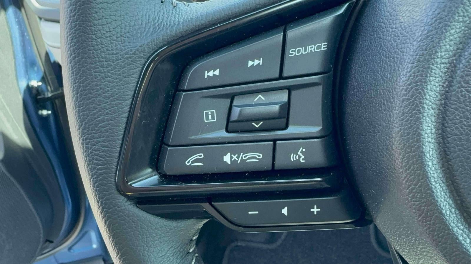 2025 Subaru Forester Premium AWD