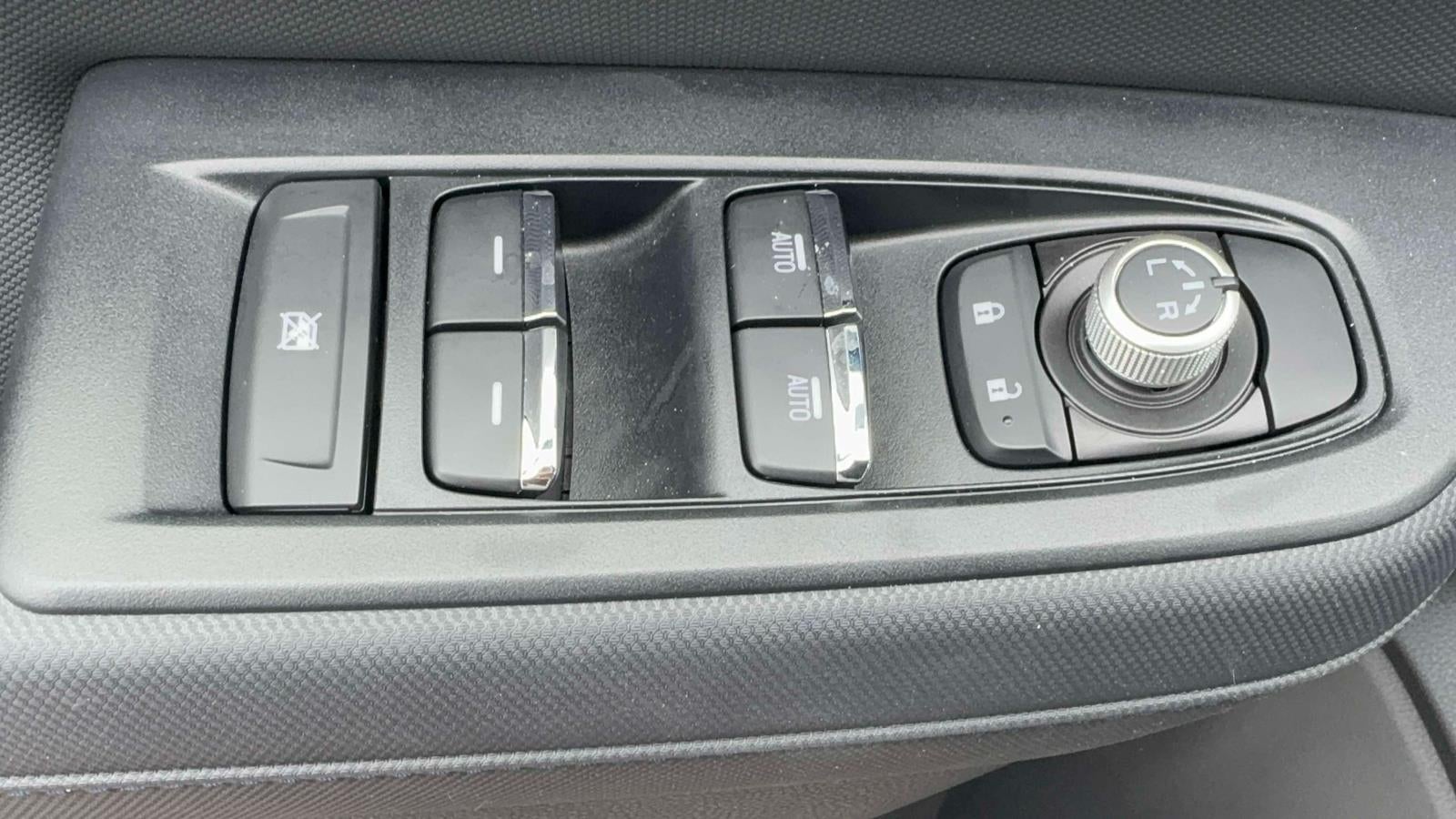 2025 Subaru Forester Limited Hybrid AWD