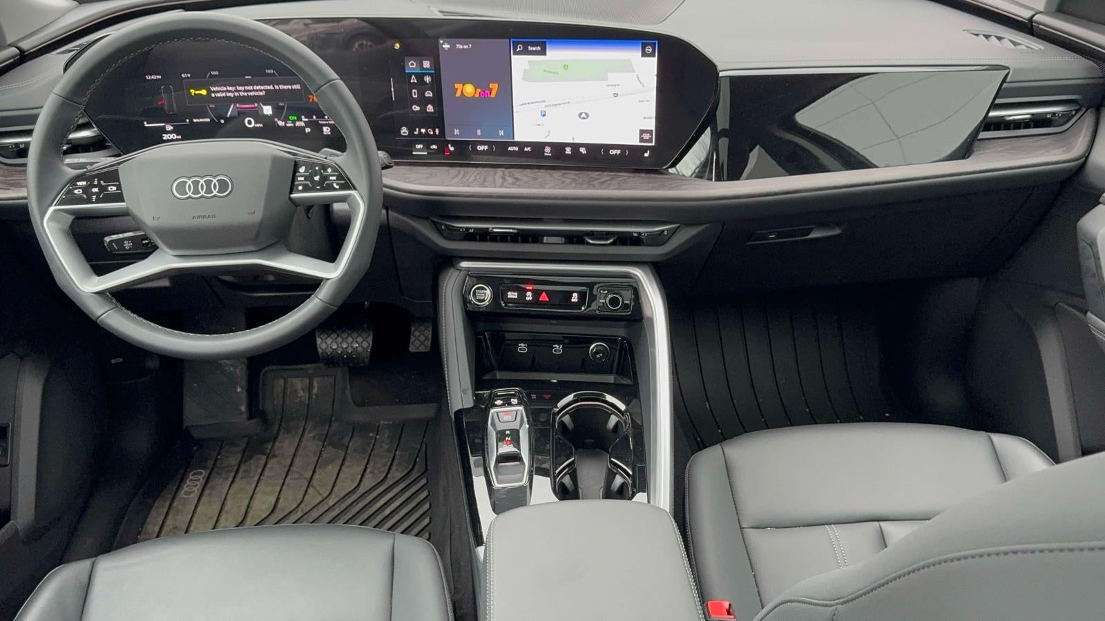 2025 Audi Q5 Premium 2.0 TFSI quattro