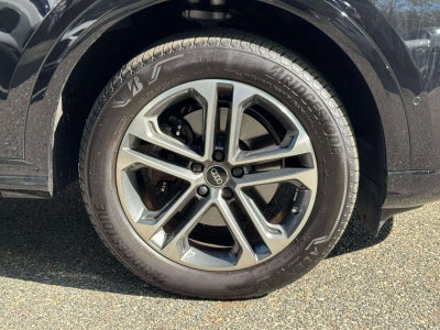 2025 Audi Q5 Premium 2.0 TFSI quattro
