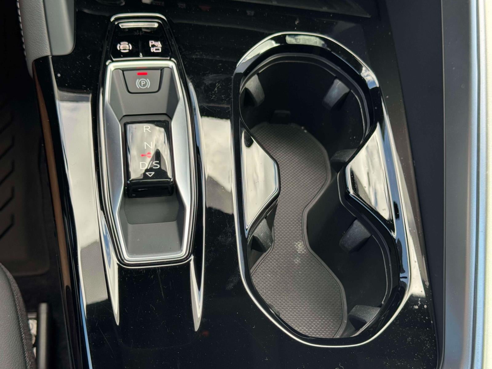 2025 Audi Q5 Premium 2.0 TFSI quattro