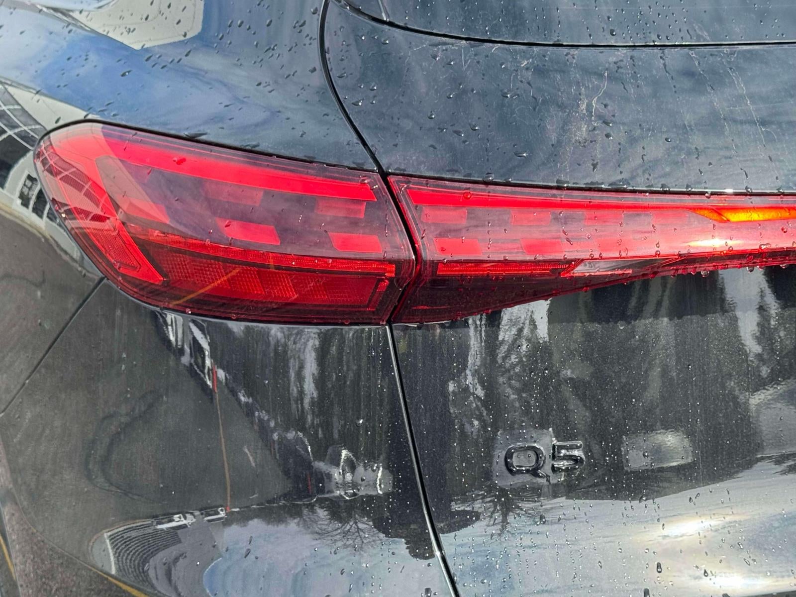 2025 Audi Q5 Premium 2.0 TFSI quattro