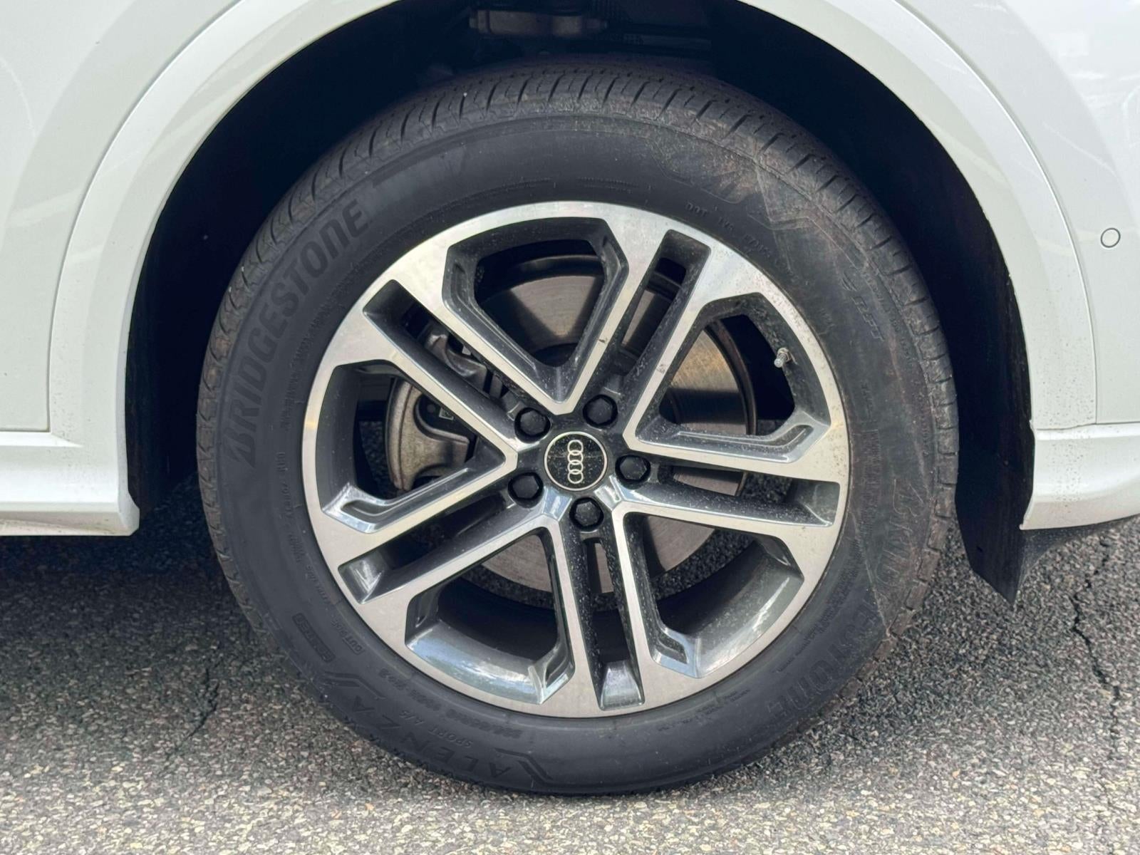 2025 Audi Q5 Premium 2.0 TFSI quattro