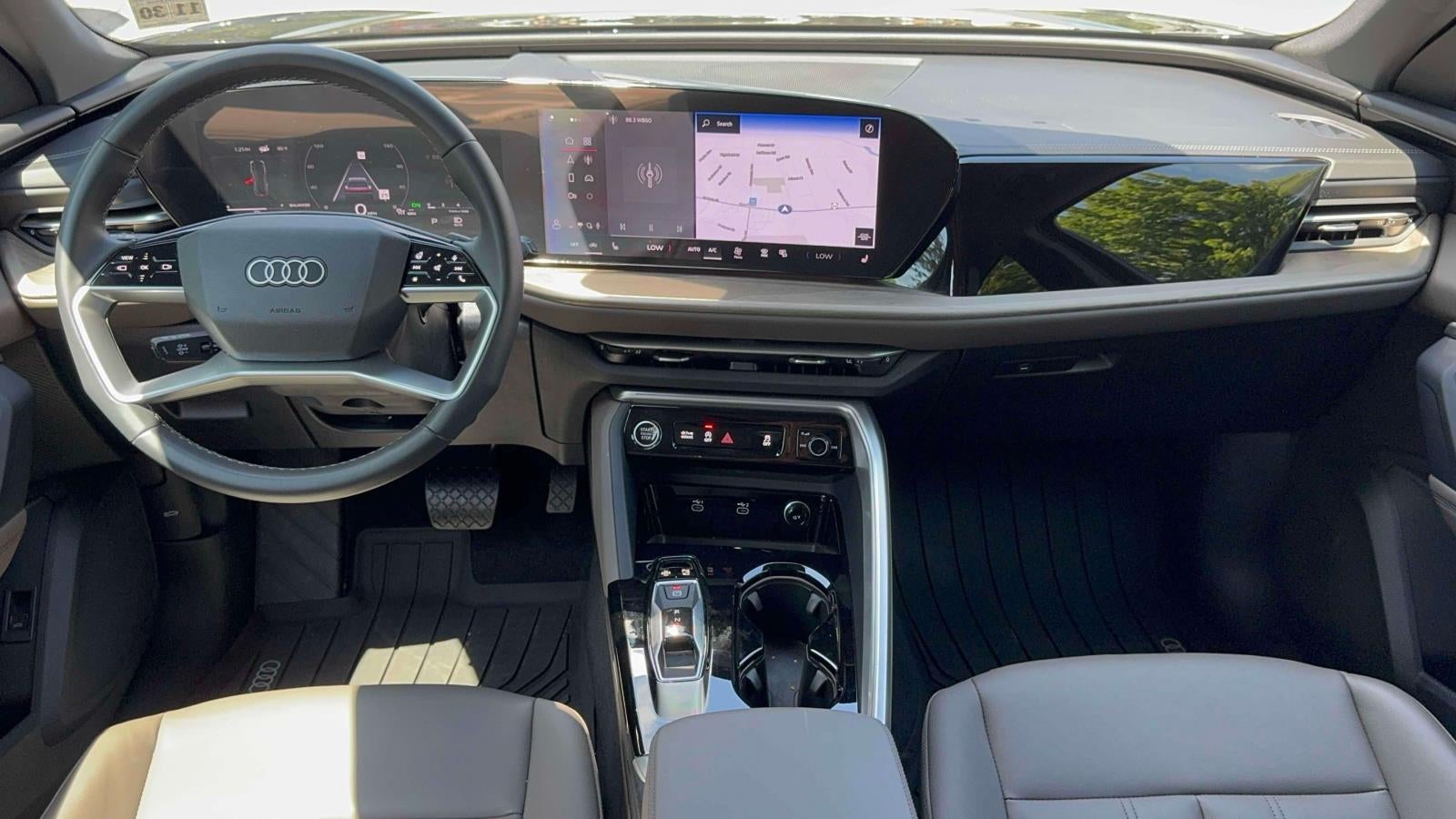 2025 Audi Q5 Premium 2.0 TFSI quattro
