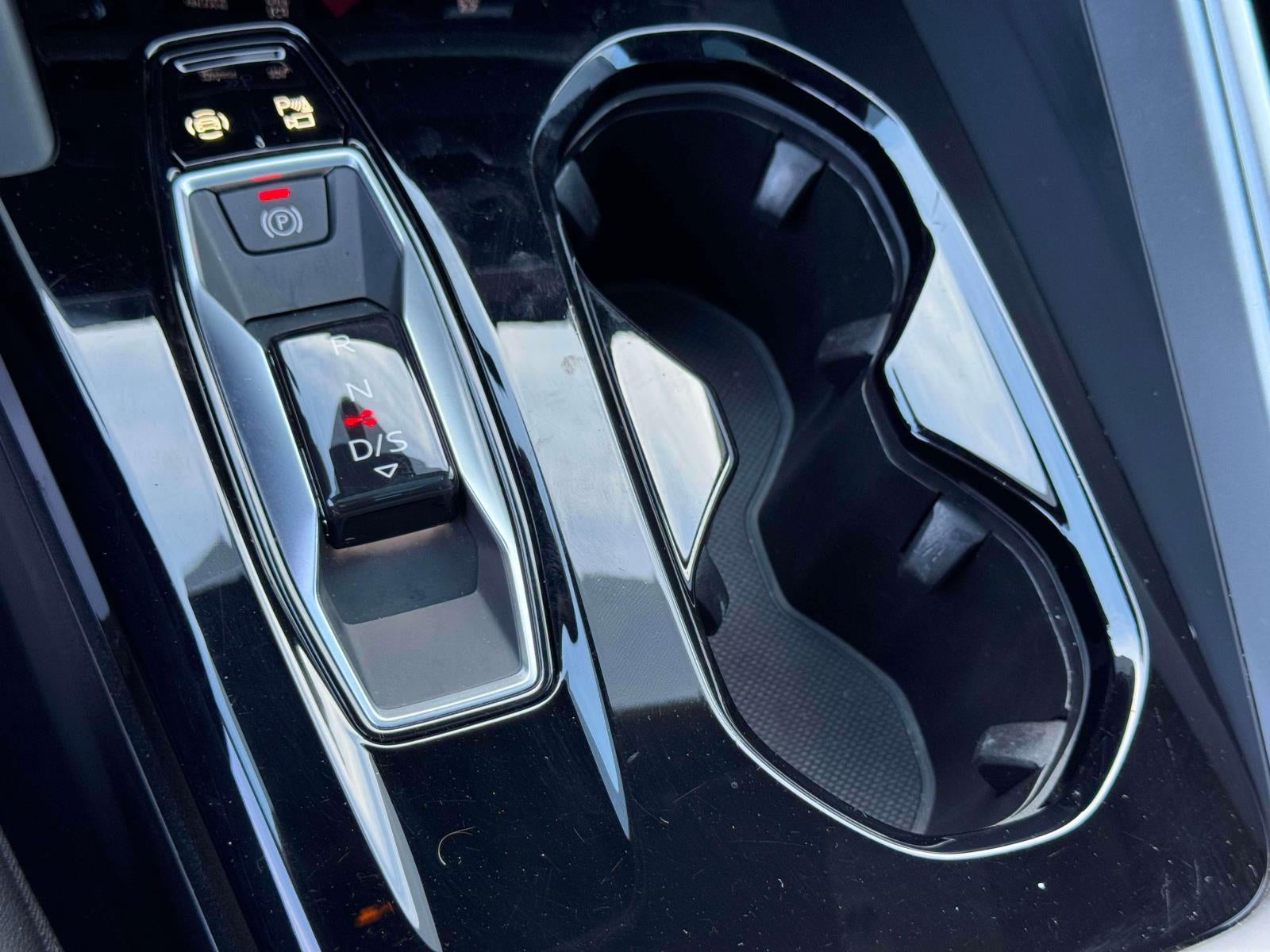 2025 Audi Q5 Premium 2.0 TFSI quattro