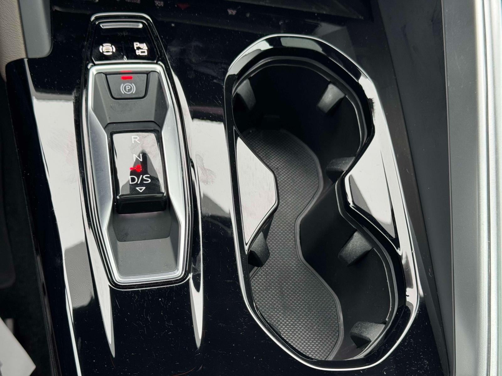 2025 Audi Q5 Premium 2.0 TFSI quattro