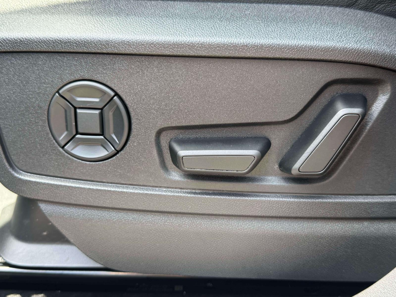 2025 Audi Q5 Premium Plus 2.0 TFSI quattro