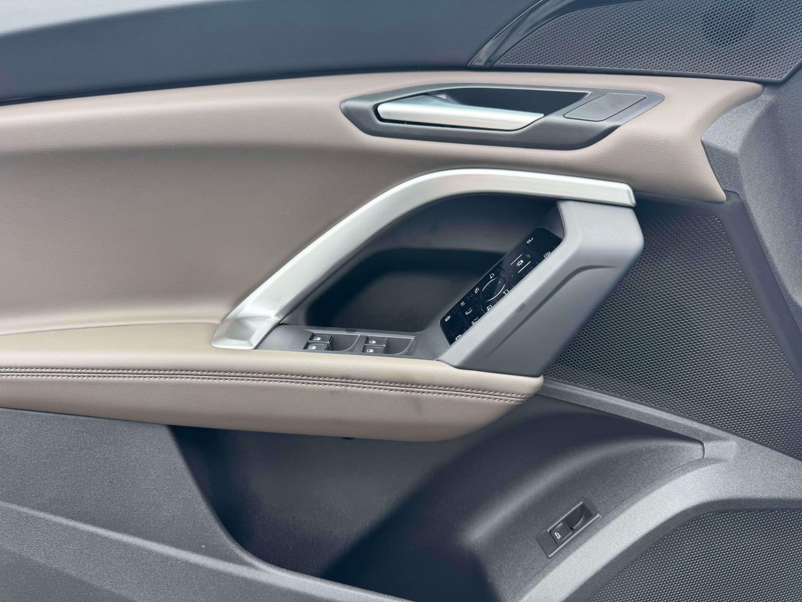 2025 Audi Q5 Sportback Premium 2.0 TFSI quattro