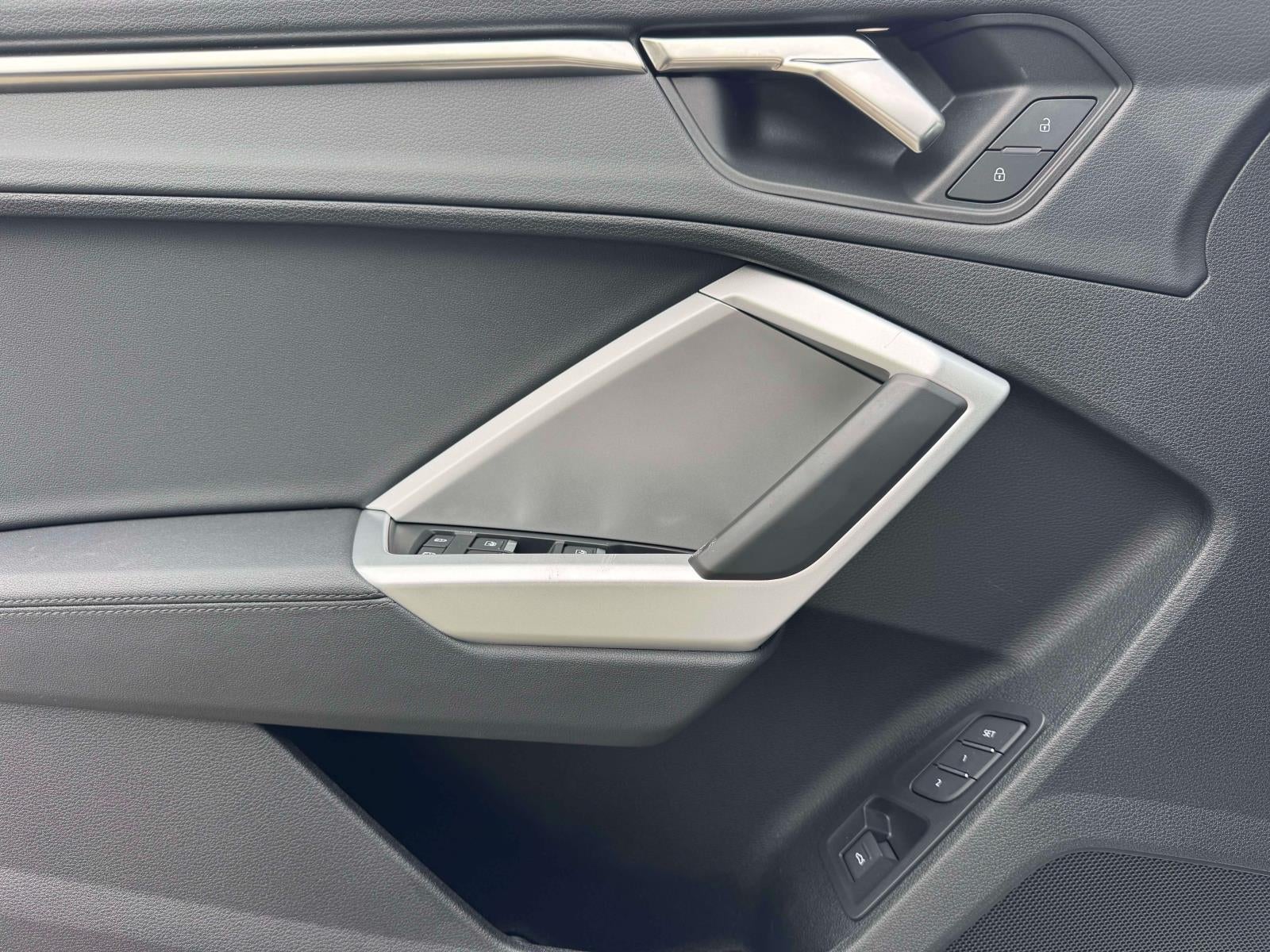 2025 Audi Q3 S line Premium 45 TFSI quattro