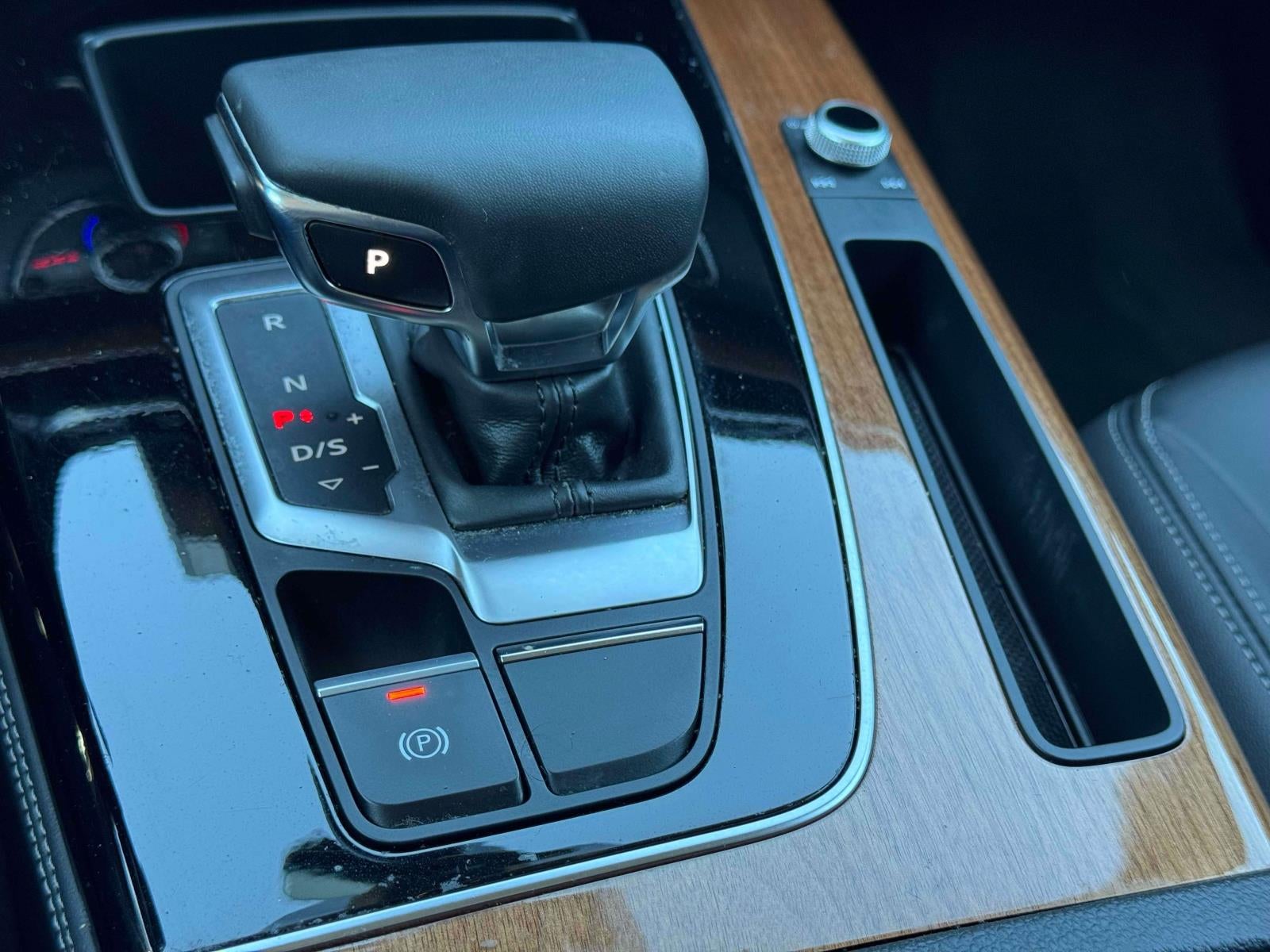 2023 Audi Q5 S line Premium Plus 45 TFSI quattro