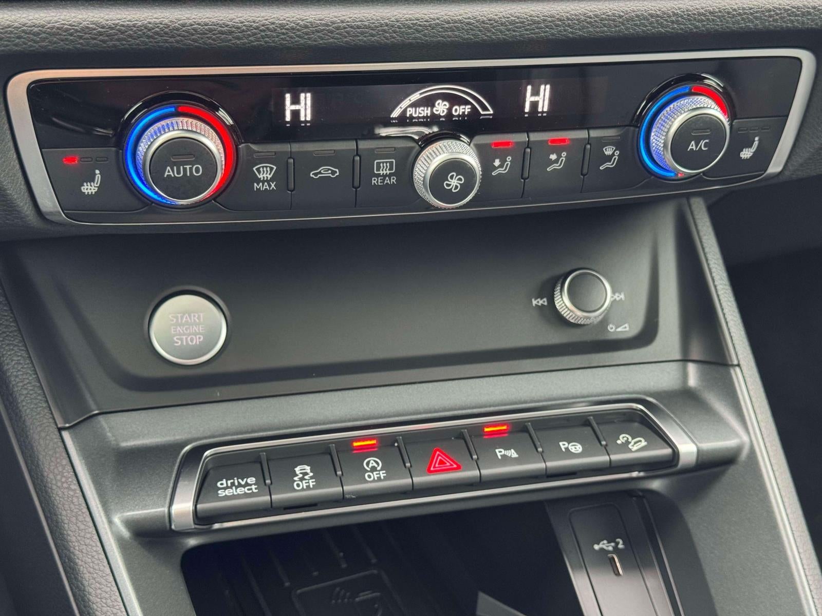 2019 Audi Q3 2.0 TFSI S line Prestige quattro