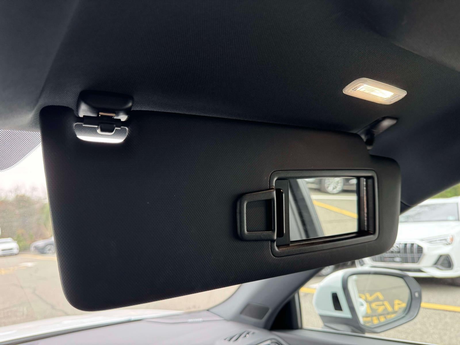 2019 Audi Q3 2.0 TFSI S line Prestige quattro