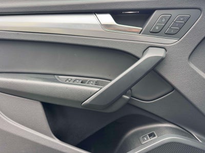 2025 Audi Q5 S line Premium 45 TFSI quattro