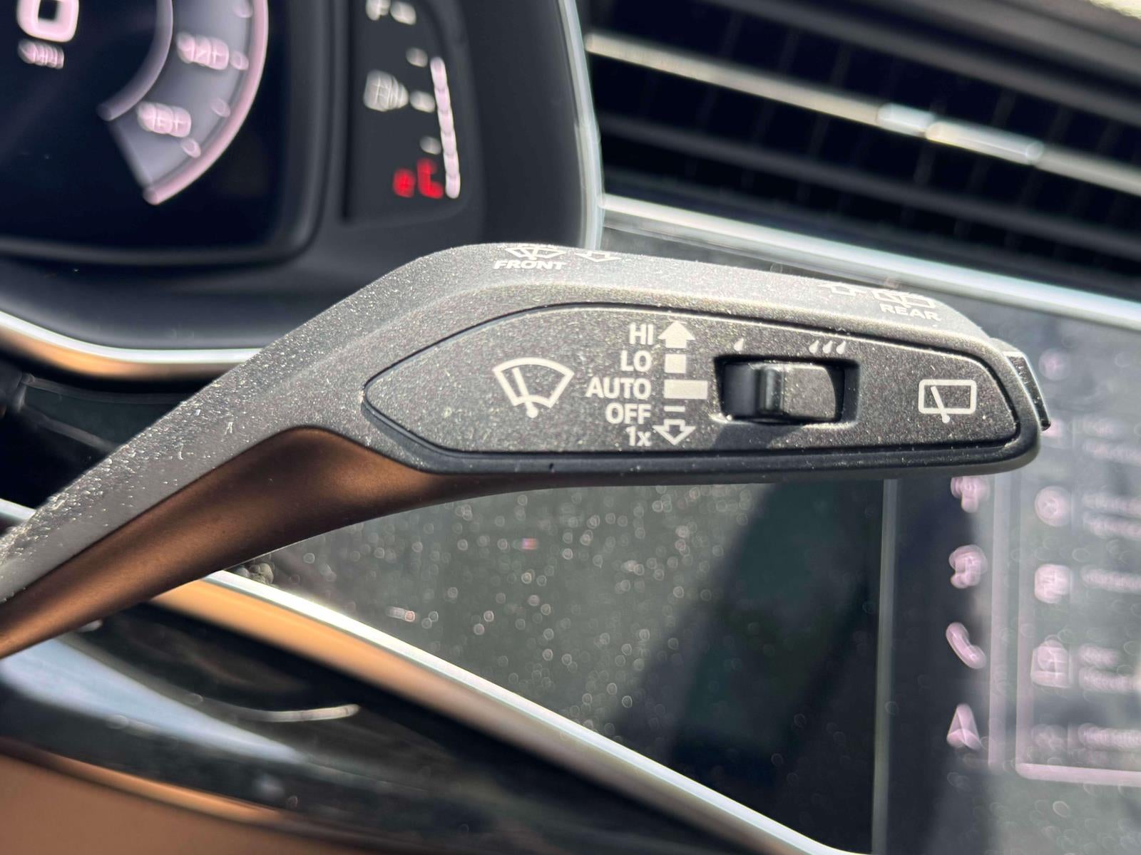 2025 Audi Q7 Premium Plus 55 TFSI quattro